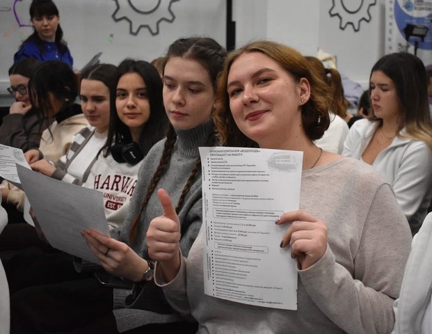 Готовы покорять реки и моря Готовы покорять реки и моря