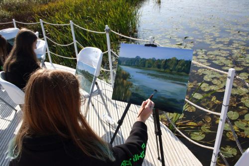Выставка художественных работ «В поисках вдохновения»