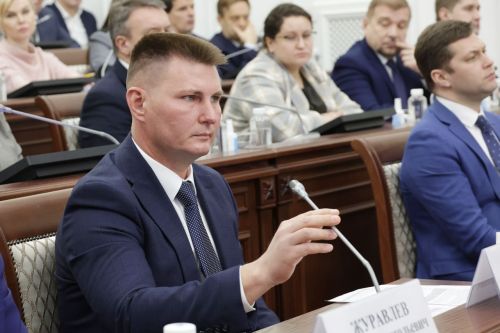 Ректор ТГПУ рассказал о проектах общества «Знание» на совещании с главой региона