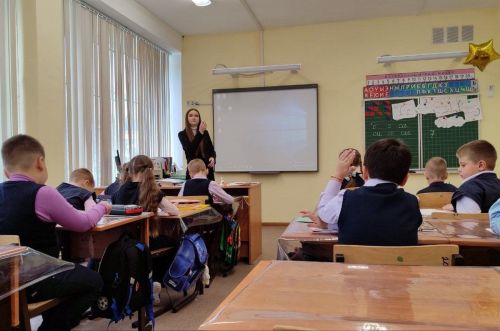 Сергей Кравцов: от 1 до 3% выпускников педвузов уходят из школы