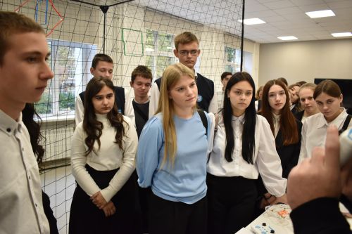 Университет Льва Толстого поделился опытом работы со школьниками на вебинаре Минпросвещения РФ