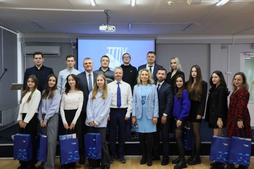 Ректор Тульского педагогического и вице-президент Банка ВТБ поздравили финалистов конкурса «Финансовый мир»