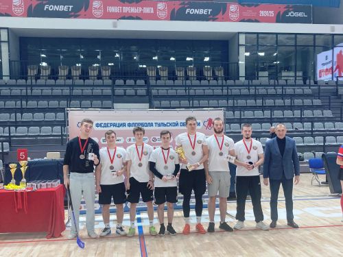 Команда Толстовского университета заняла 3 место в турнире по флорболу