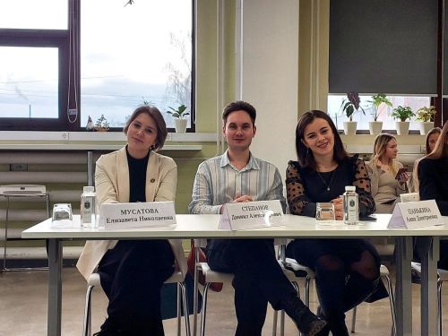 Председатель правительства Тульской области встретился со студентами Университета Льва Толстого