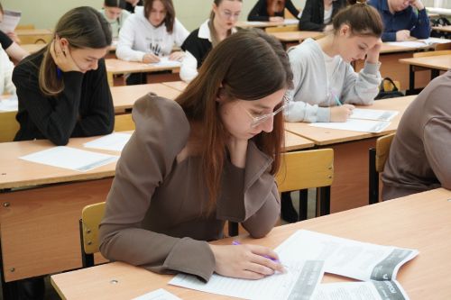 В Университете Льва Толстого написали «Большой этнографический диктант»