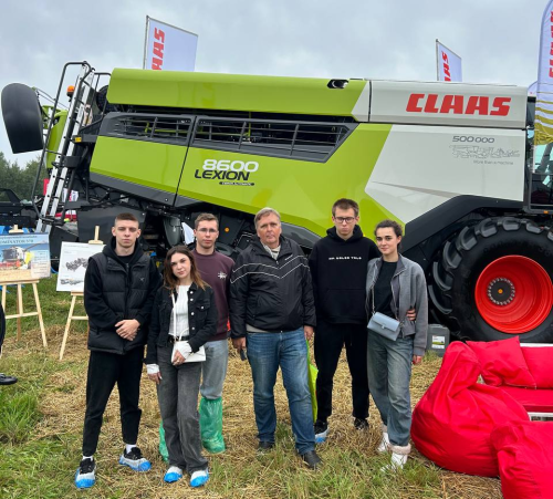 Агроинженеры факультета Технологий и бизнеса посетили День поля в селе Хрущёво