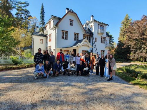 Студенты Тульского педагогического посетили музей-усадьбу «Поленово»