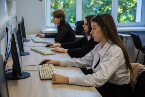 СМИ про нас: студенты получат ИТ-проффессию за счет государства