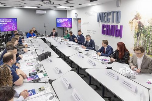 Дмитрий Миляев встретился с учеными Тульского педагогического