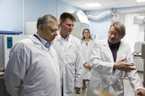 Константин Подрезов поздравил всех с Днём российской науки