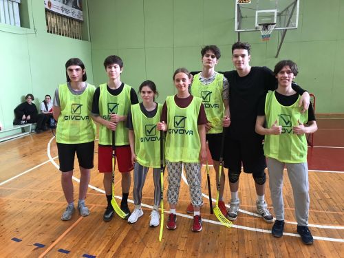 Итоги соревнований по флорболу 