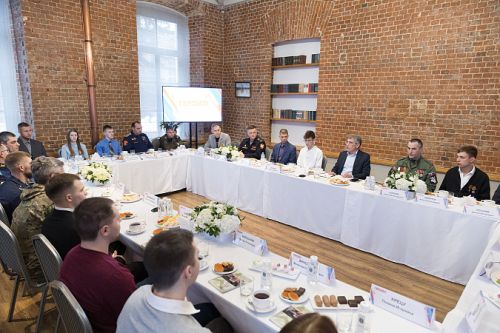 Студенты ТГПУ – участники СВО встретились с губернатором