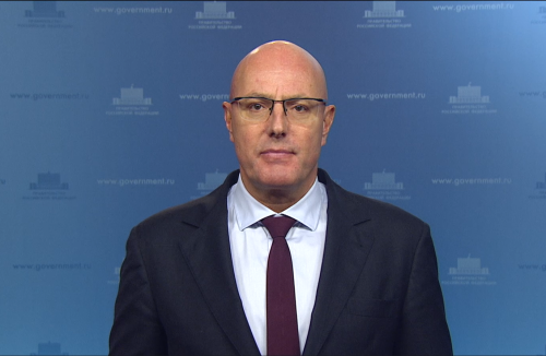 Дмитрий Чернышенко поздравил россиян с Днем знаний 