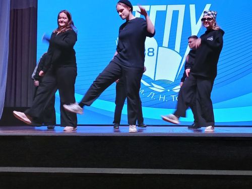 Знакомьтесь, мы – первый курс!