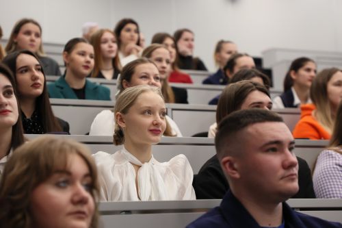 Вакансия горячей линии педагогов Минпросвещения России