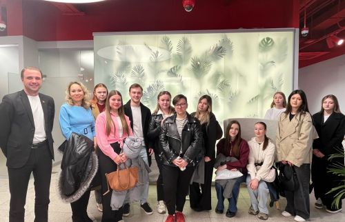 Студенты Университета Льва Толстого узнали больше о фиджитал-офисе Альфа-банка