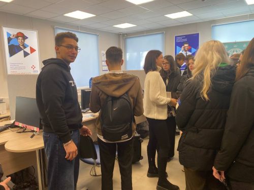 Университет Льва Толстого принял участие в «Фестивале профессий»