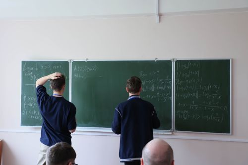 Команда лицея №2 – чемпионы IX турнира математических боев школ Тульской области