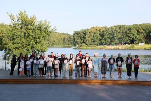 Участники смены «Бесконечное лето» попрощались с «Новой волной»