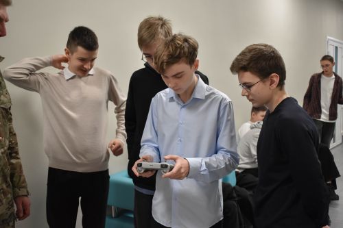 В школах РФ с 1 сентября 2024 года появился новый учебный предмет – Основы безопасности защиты Родины