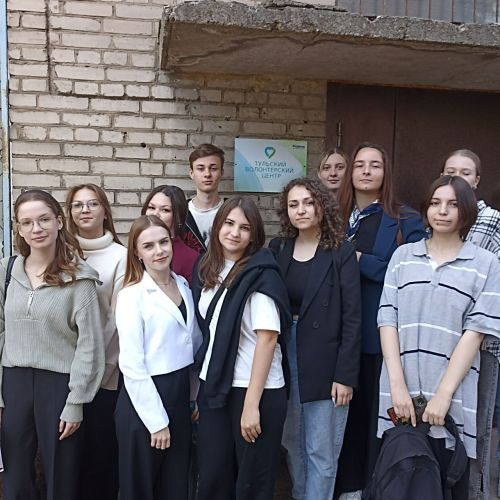 Занятие в Ресурсном центре по развитию добровольческой деятельности