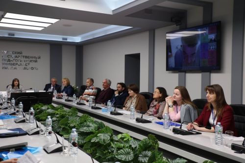 Учёные из Беларуси участвуют в конференции по алгебре в Университете Льва Толстого