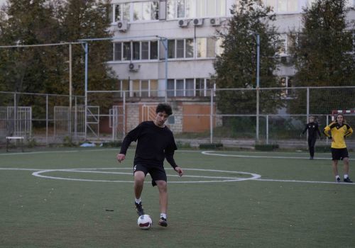 Турнир продолжается