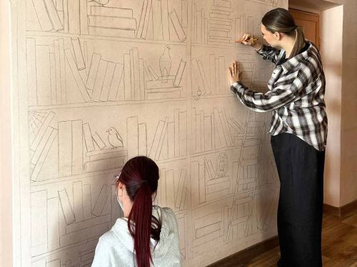 Продолжает работу «Школа ремонта имени Тома Сойера»