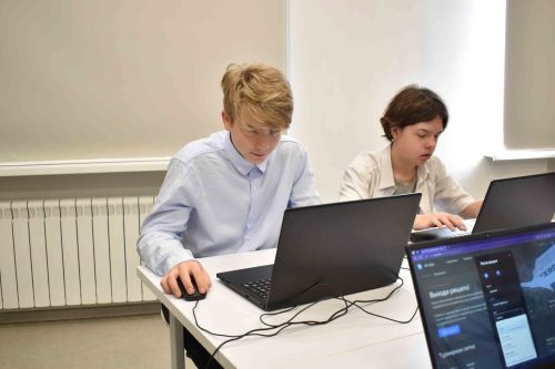 Цифровые инструменты в руках педагога: от интерактивных платформ до ИИ