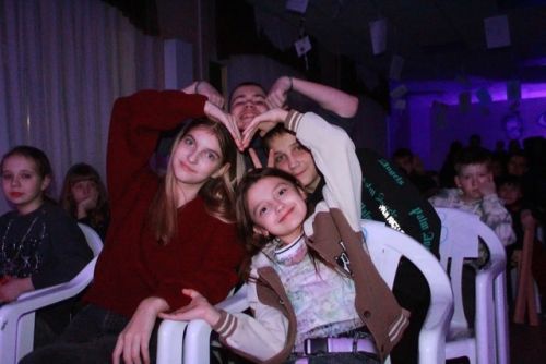 Что скрывают кулисы сцены?