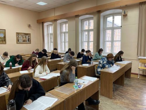 Заключительный этап Всероссийской Толстовской олимпиады школьников по обществознанию