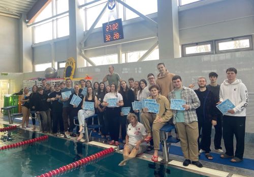 В рамках празднования «Дня здоровья-Широкая Масленица» состоялись соревнования по плаванию