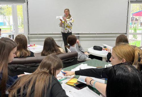 Университет Льва Толстого в «Новой Волне»