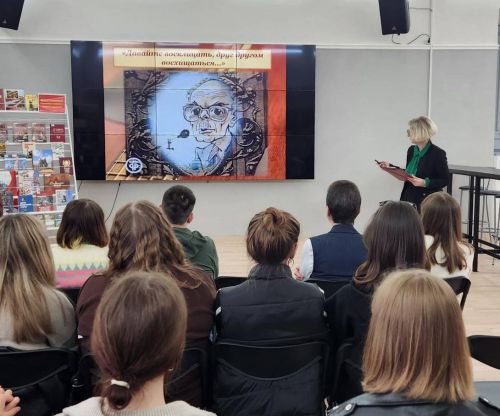 К 100-летию Булата Окуджавы и годовщине Великой Победы