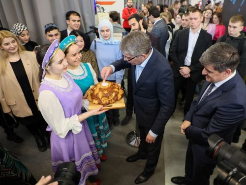 Университет Льва Толстого принял участие в молодежном форуме