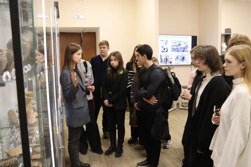 Тульские школьники прошли литературный квиз и побывали в «Киммерии»