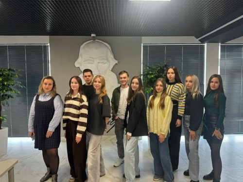 Студенты факультета технологий и бизнеса снова в финале конкурса «Финансовый мир»